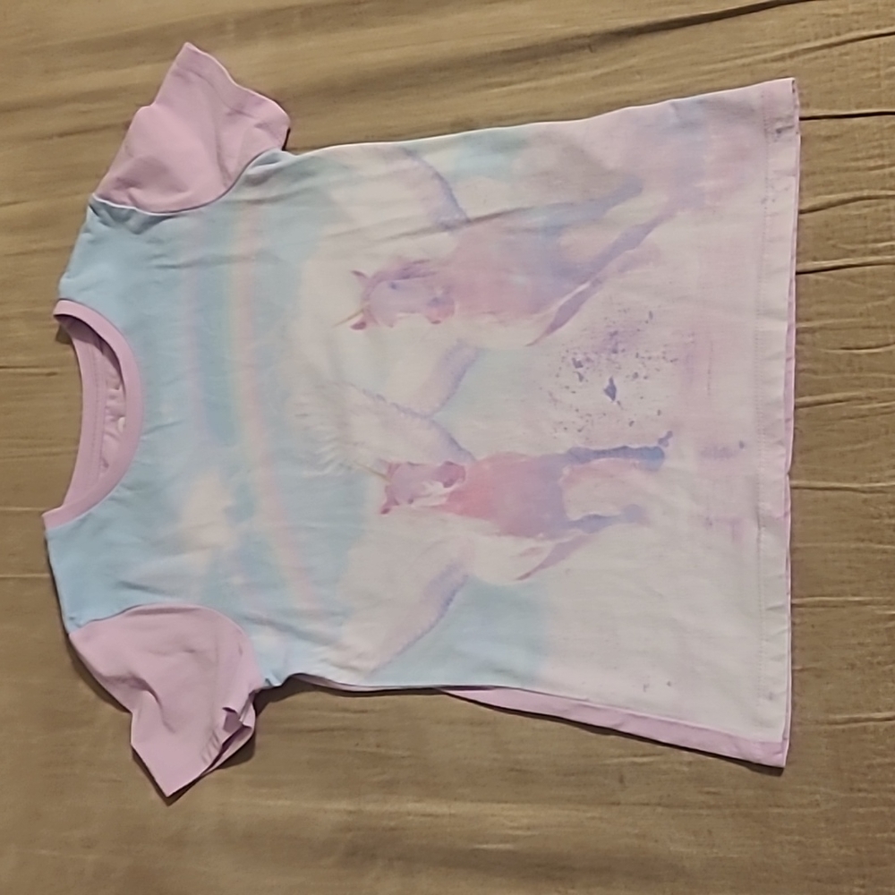 Girls unicorn tshirt